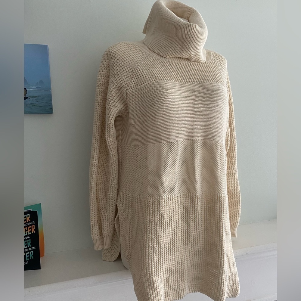 Small monk & lou sweater​​​​​